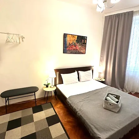 Daire Old Town House *