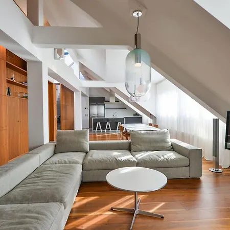 Daire Old Town House